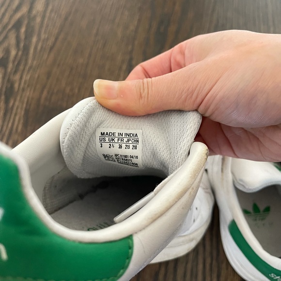 Adidas Stan Smith Sneakers - Picture 4 of 6